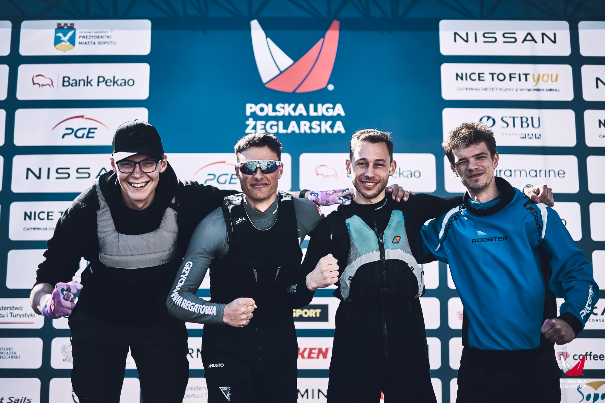 1LR1_0017_szymon_sikora_d1_Poziom_WM